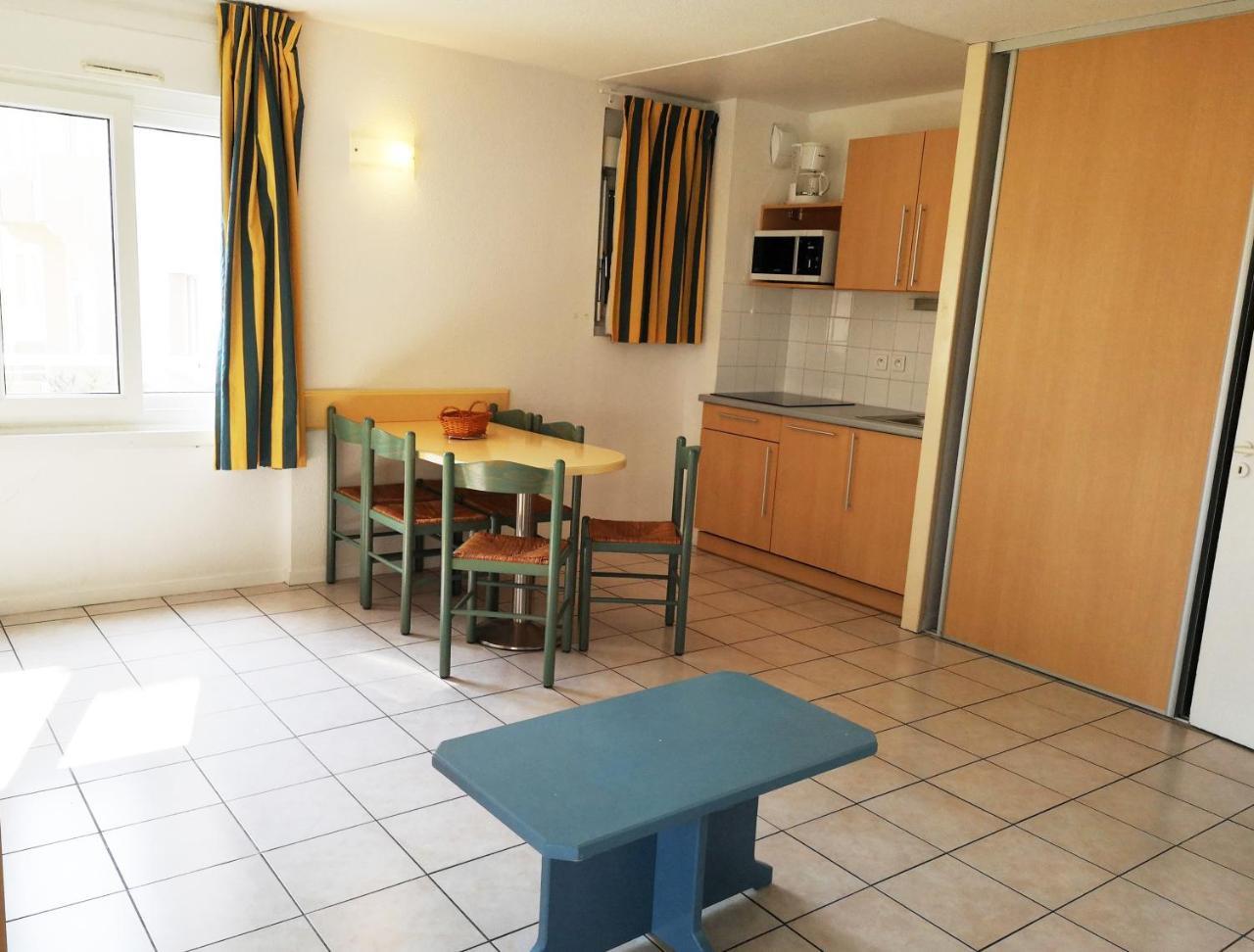 Two-Bedroom Apartment (6 Adults),843498023:JPEG